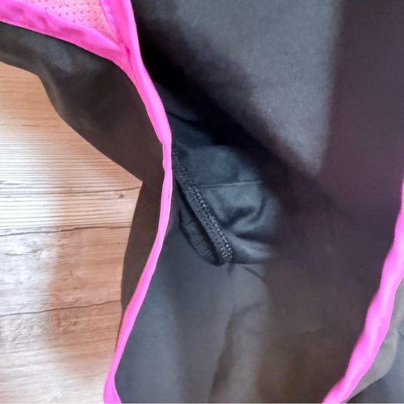 Nike Dri-FIT Tempo Running Shorts Black Pink Mesh Trim Small - Picture 5 of 8